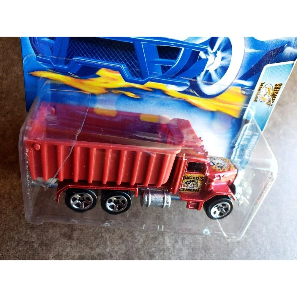 2003 Hot Wheels PETERBILT DUMP TRUCK Red #159 WORK CREWSERS 5/10 ZAMAC Big Ed's